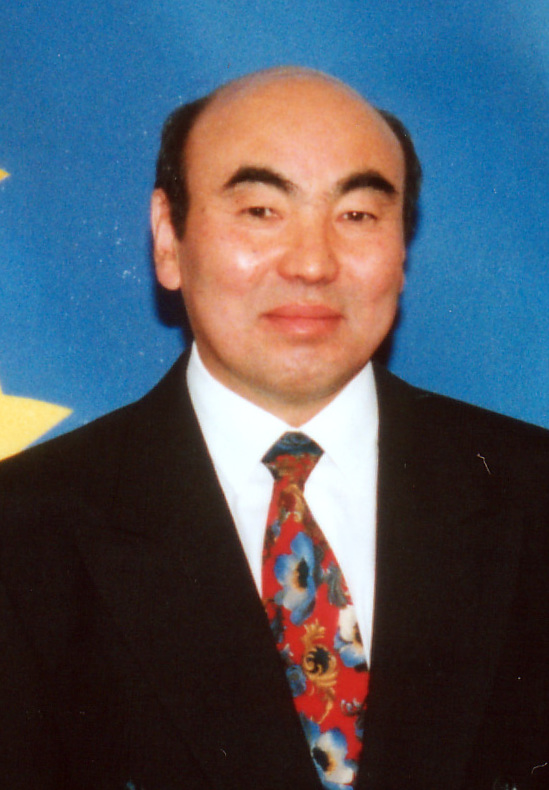 Askar Akayev